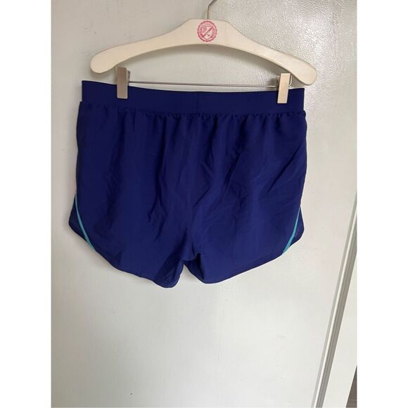 Under Armour Multicolored Shorts Woman’s Size Medium Heatgear - Picture 7 of 9